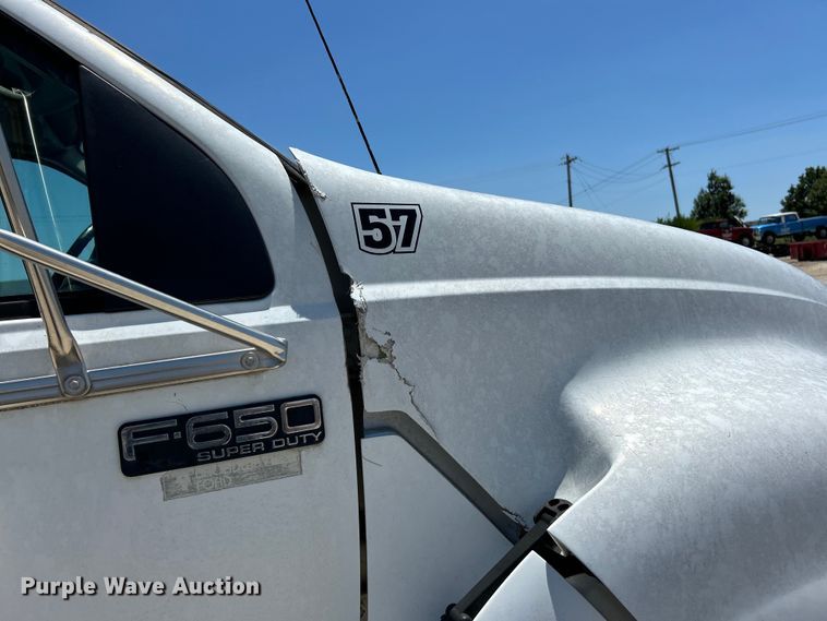 image for item EK4866 2001 Ford F650 Super Duty XL dump truck