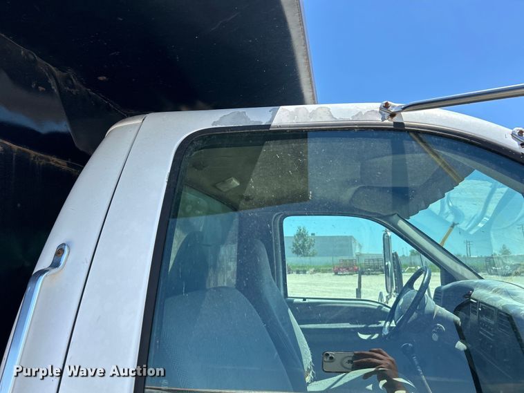 image for item EK4866 2001 Ford F650 Super Duty XL dump truck