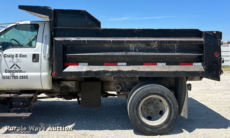 image for item EK4866 2001 Ford F650 Super Duty XL dump truck
