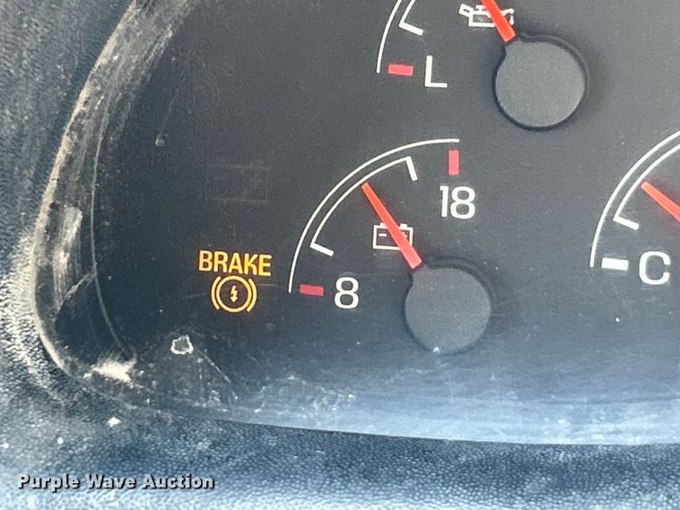 image for item EK4866 2001 Ford F650 Super Duty XL dump truck