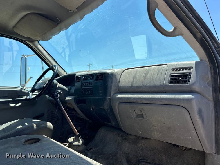 image for item EK4866 2001 Ford F650 Super Duty XL dump truck