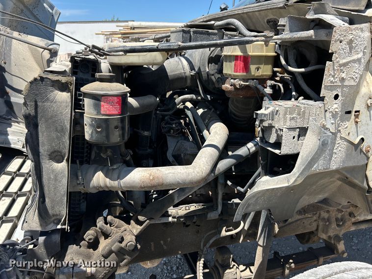 image for item EK4866 2001 Ford F650 Super Duty XL dump truck