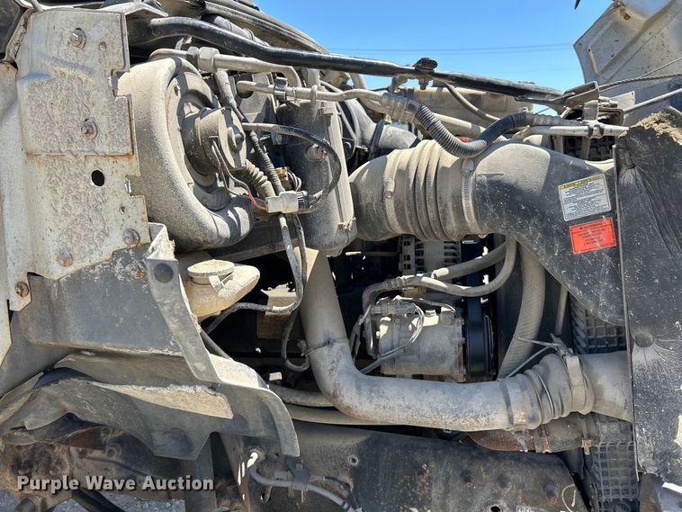 image for item EK4866 2001 Ford F650 Super Duty XL dump truck