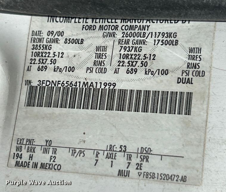 image for item EK4866 2001 Ford F650 Super Duty XL dump truck