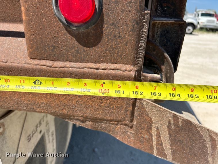 image for item EK4867 1998 International  8100 dump truck