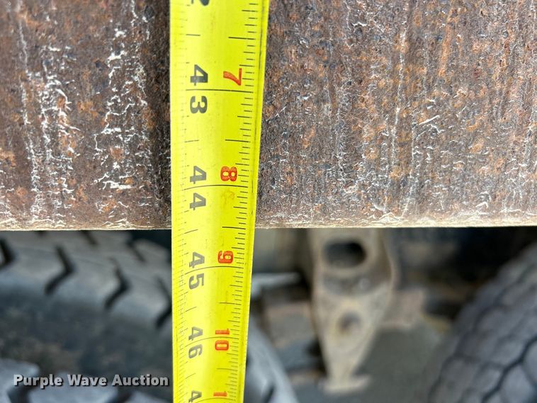 image for item EK4867 1998 International  8100 dump truck