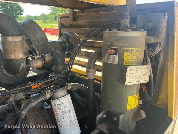 image for item EK8705 2000 Atlas Copco XAS 96 JD air compressor