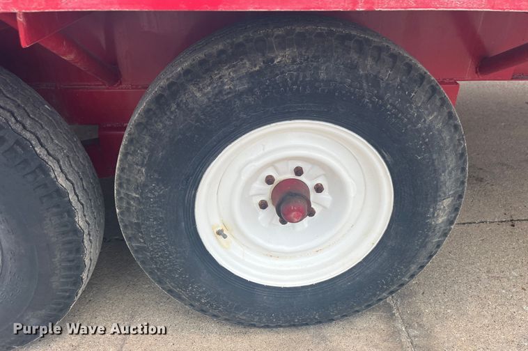 image for item EK8709 1992 Shop built grapple crane trailer