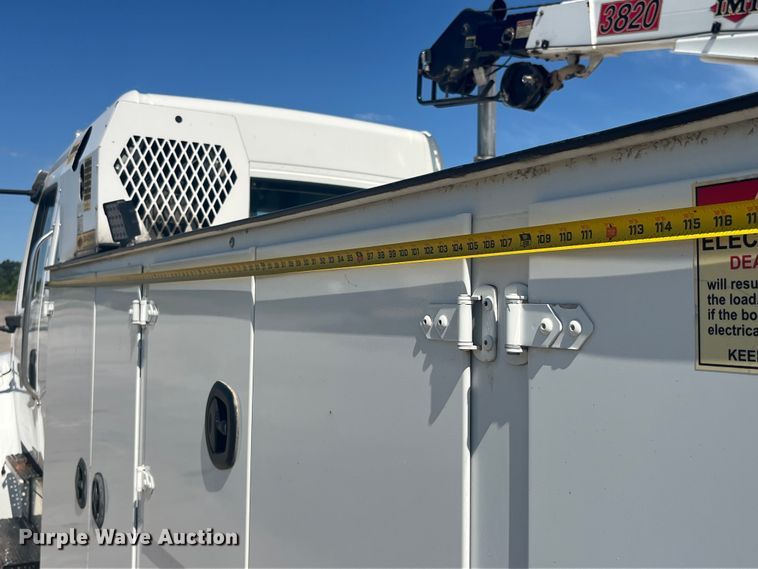 image for item EK8710 2006 Freightliner  Business Class M2 Crew Cab utility / service truck