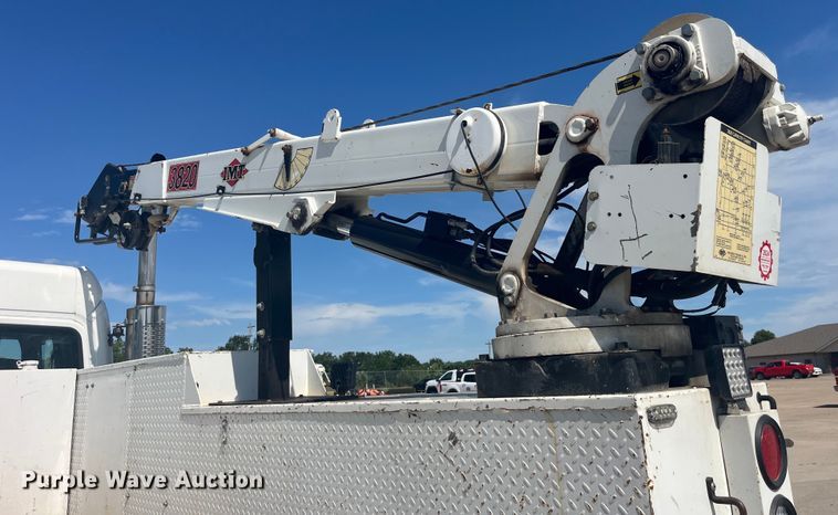 image for item EK8710 2006 Freightliner  Business Class M2 Crew Cab utility / service truck