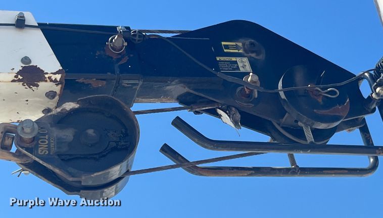 image for item EK8710 2006 Freightliner  Business Class M2 Crew Cab utility / service truck