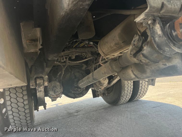 image for item EK8710 2006 Freightliner  Business Class M2 Crew Cab utility / service truck