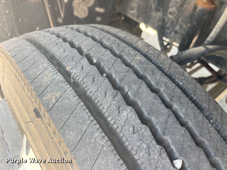 image for item EK8710 2006 Freightliner  Business Class M2 Crew Cab utility / service truck