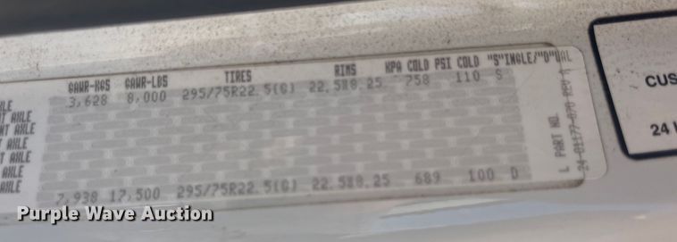 image for item EK8710 2006 Freightliner  Business Class M2 Crew Cab utility / service truck