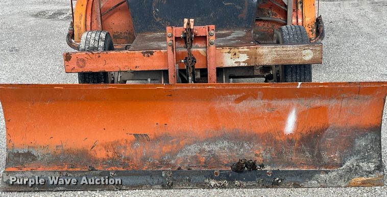 image for item EK8711 2000 Broce RC 350 broom