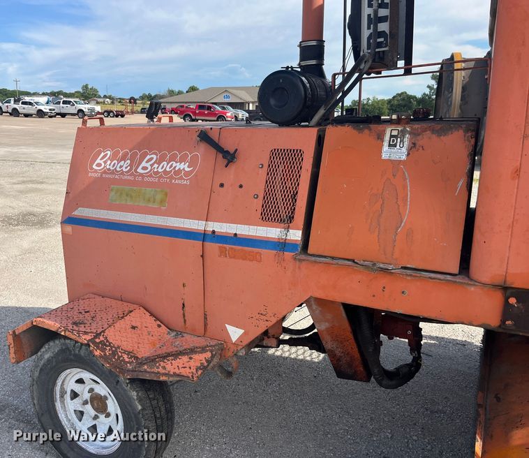 image for item EK8711 2000 Broce RC 350 broom