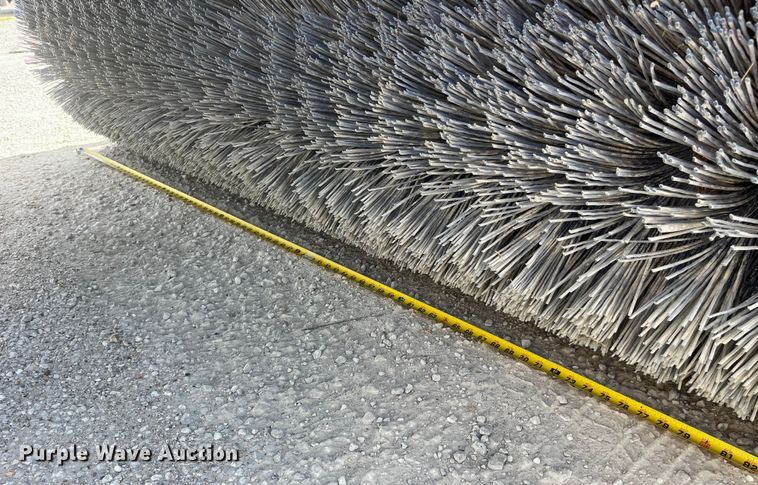 image for item EK8712 Superior Broom DT80J broom