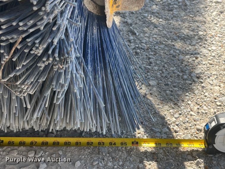 image for item EK8712 Superior Broom DT80J broom