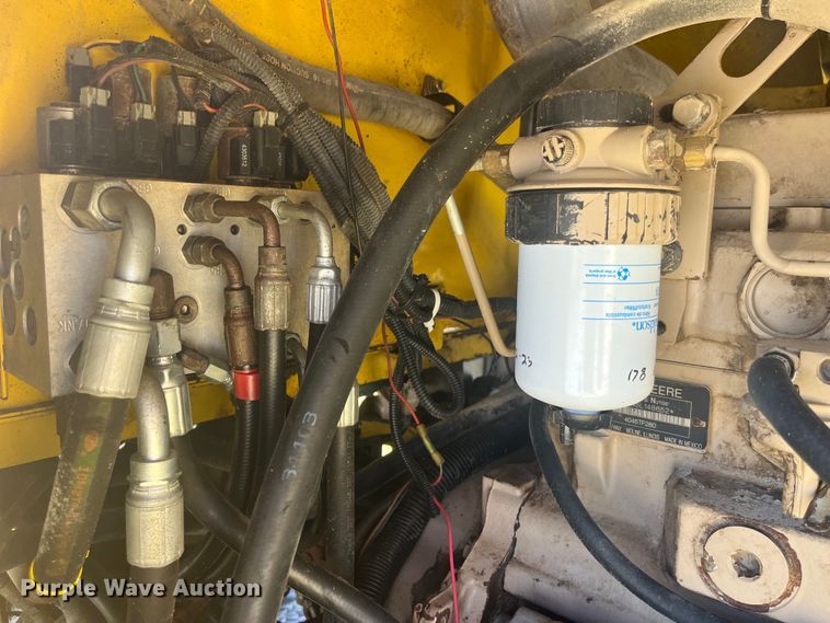 image for item EK8712 Superior Broom DT80J broom