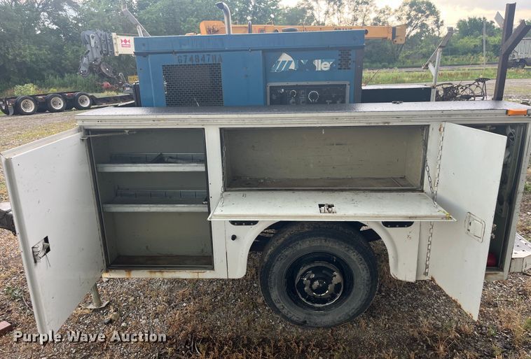 image for item EK8717 Shop built welding trailer