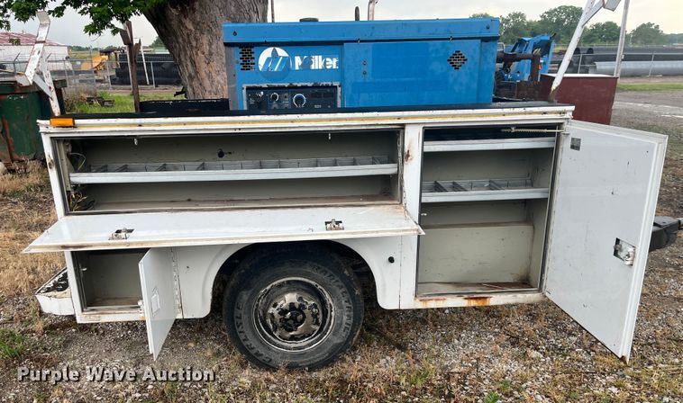 image for item EK8717 Shop built welding trailer