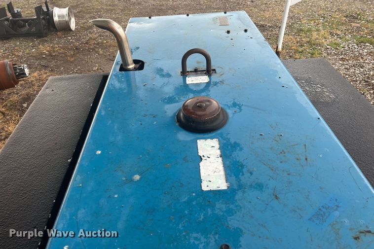 image for item EK8717 Shop built welding trailer