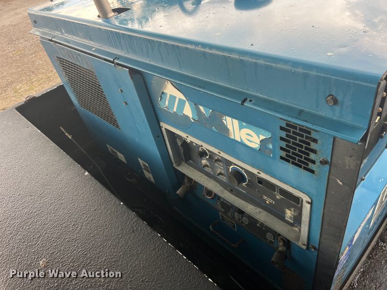 image for item EK8717 Shop built welding trailer