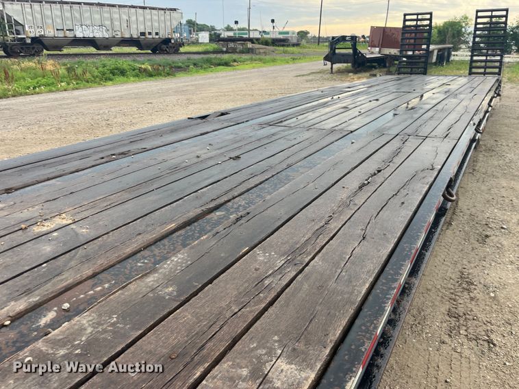 image for item EK8719 2018 Kaufman drop deck equipment trailer