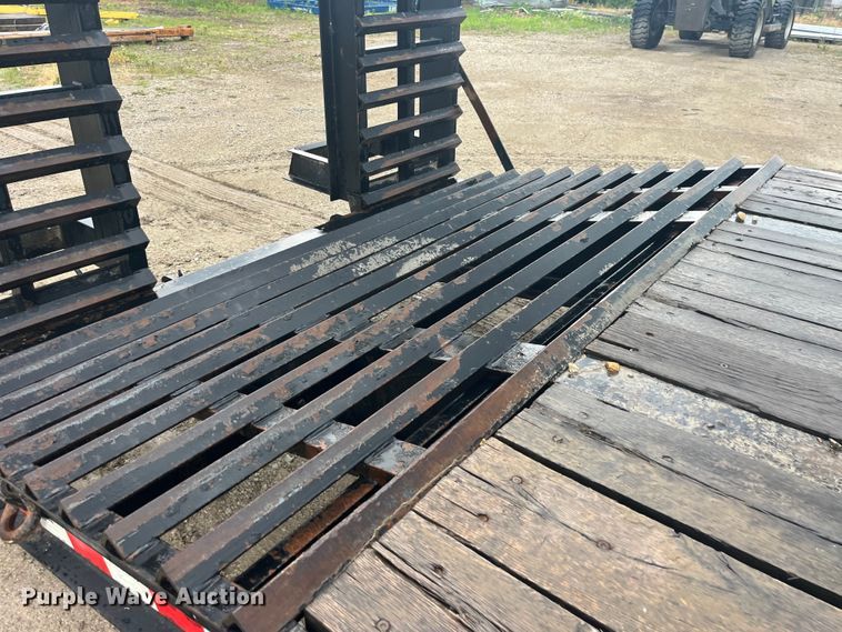 image for item EK8719 2018 Kaufman drop deck equipment trailer