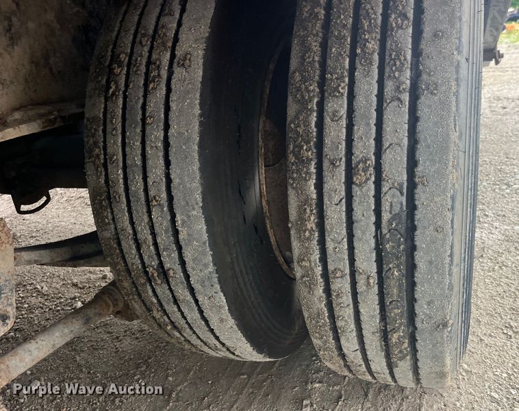 image for item EK8719 2018 Kaufman drop deck equipment trailer