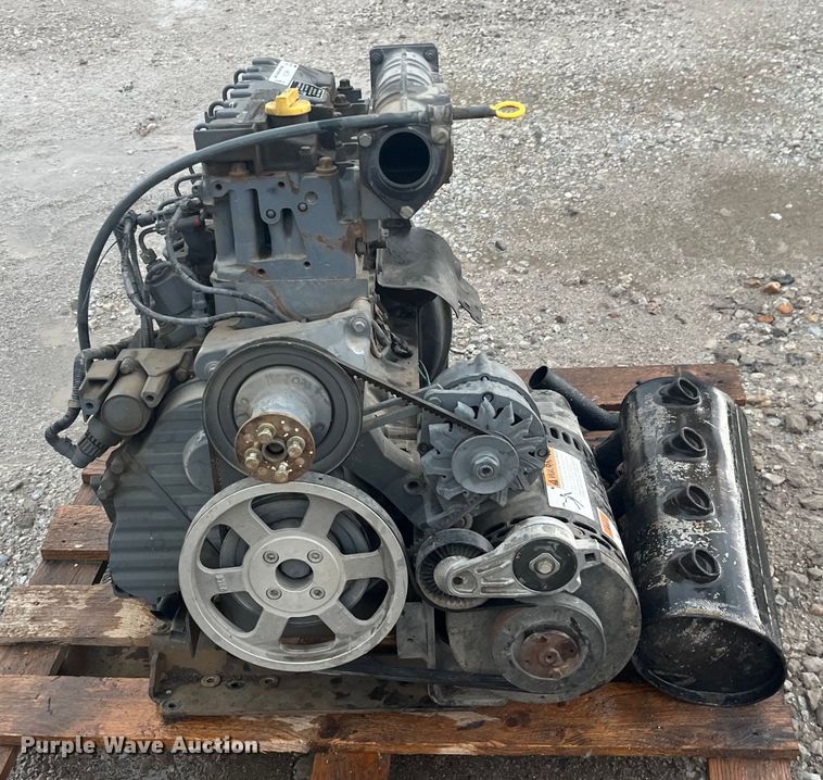 image for item EK8740 Deutz F 4M 2011 engine