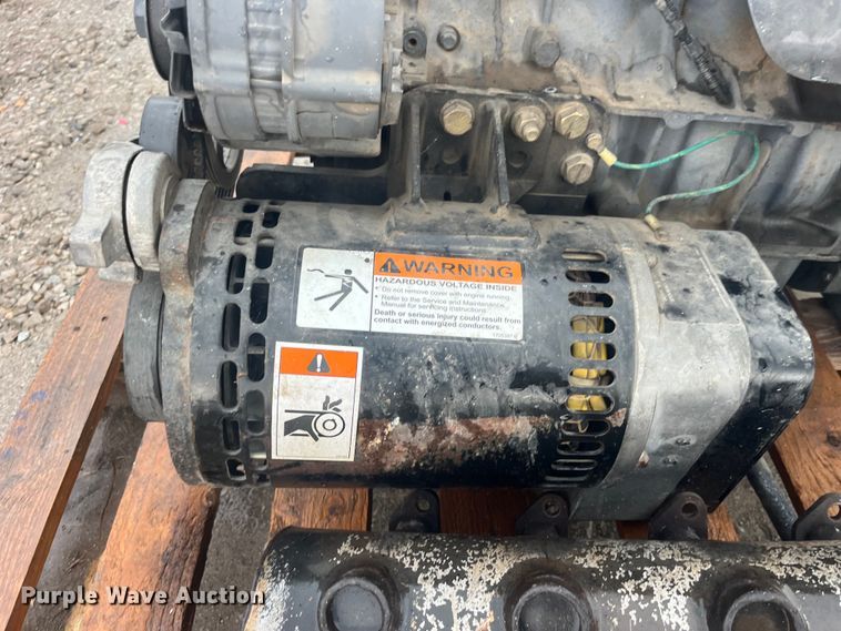 image for item EK8740 Deutz F 4M 2011 engine