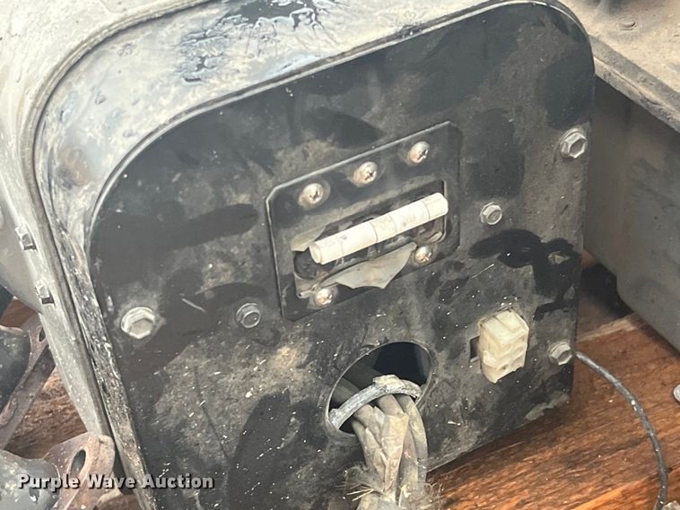 image for item EK8740 Deutz F 4M 2011 engine