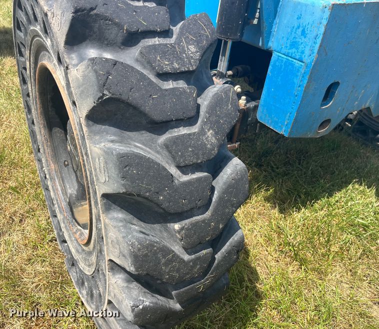 image for item EK8741 2007 Genie GTH-636 telehandler