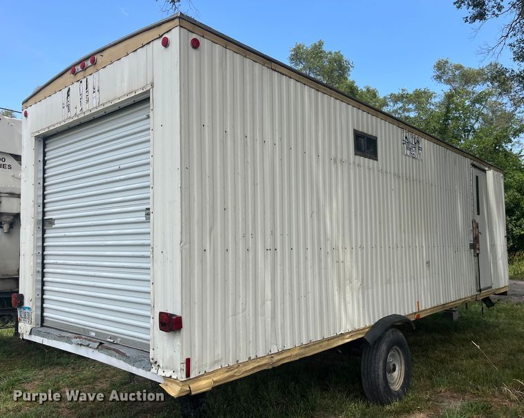 image for item EK8743 1998 Acton Jobsite trailer