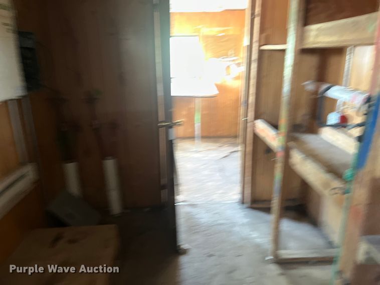 image for item EK8743 1998 Acton Jobsite trailer