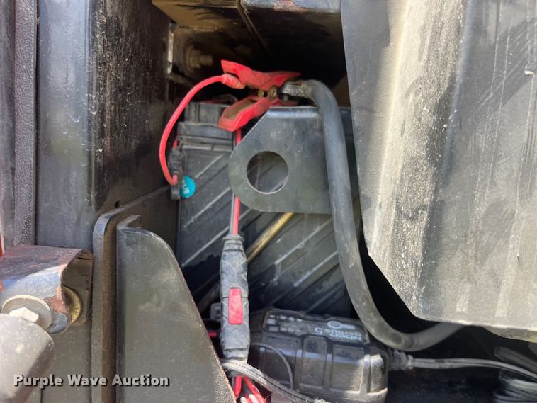 image for item EK8744 2007 JLG 600S boom lift