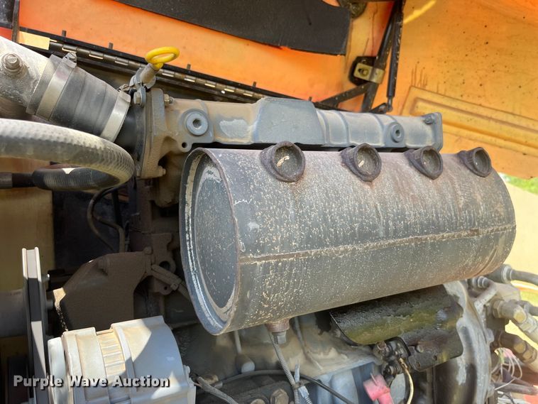 image for item EK8744 2007 JLG 600S boom lift