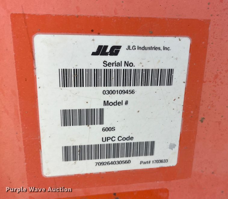 image for item EK8744 2007 JLG 600S boom lift
