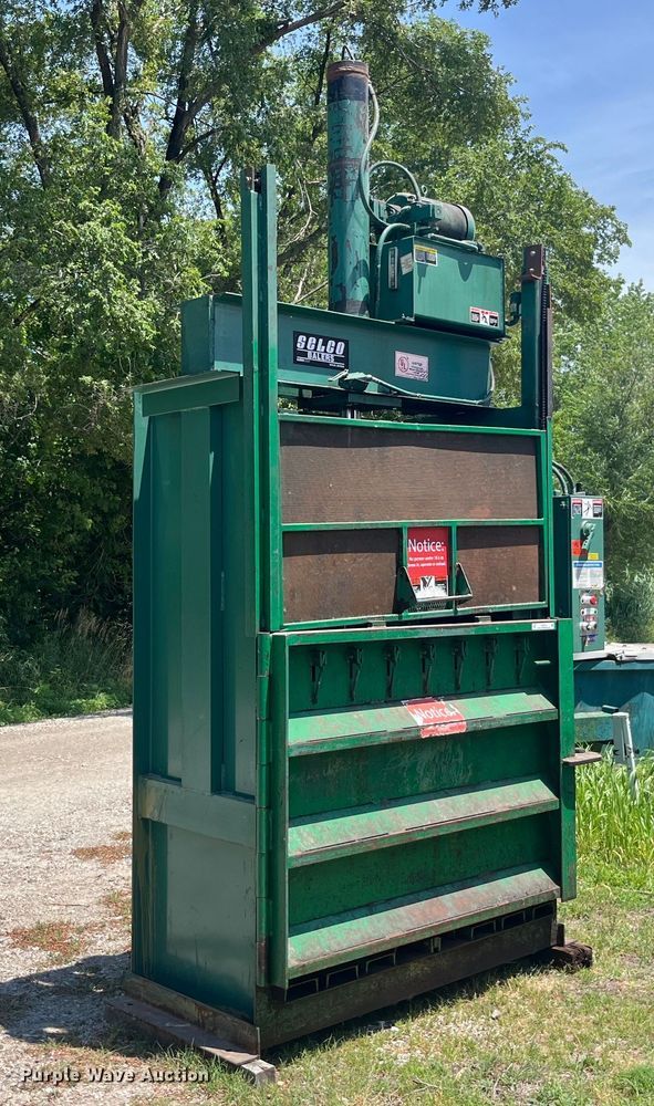 image for item EK8745 SELCO V5HD cardboard baler