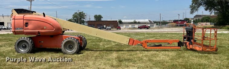 image for item EK8748 2007 JLG 660SJ boom lift