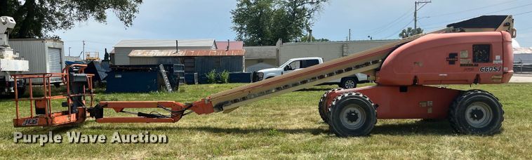 image for item EK8748 2007 JLG 660SJ boom lift