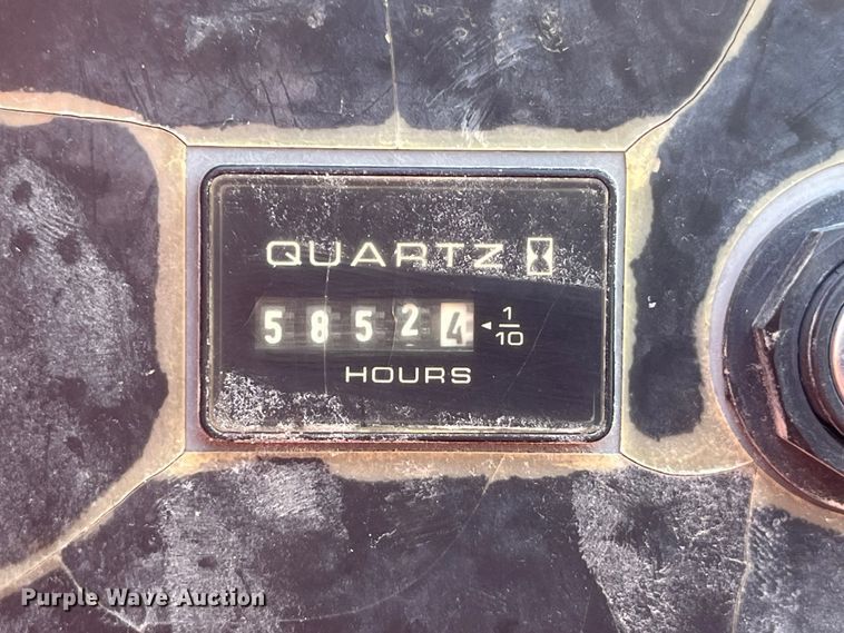 image for item EK8748 2007 JLG 660SJ boom lift