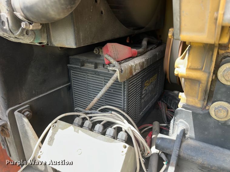 image for item EK8748 2007 JLG 660SJ boom lift