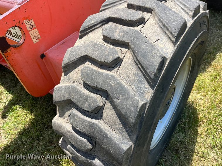 image for item EK8749 2007 JLG 600S boom lift