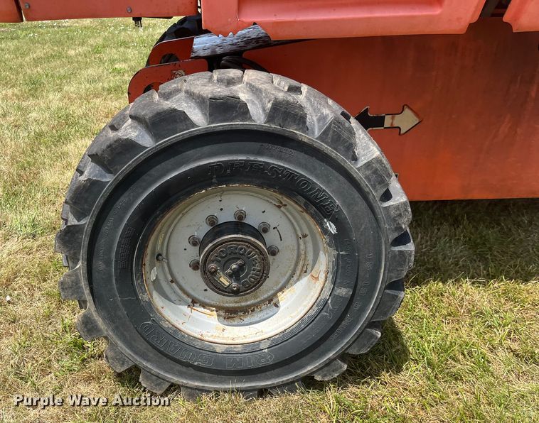 image for item EK8749 2007 JLG 600S boom lift