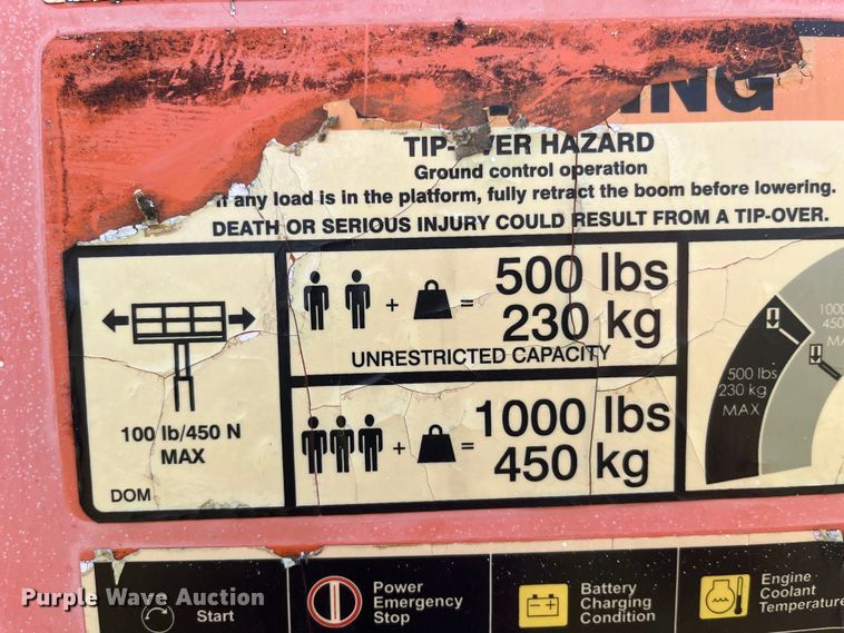 image for item EK8749 2007 JLG 600S boom lift