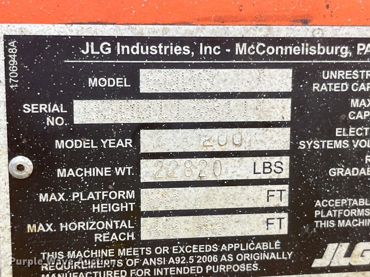 image for item EK8749 2007 JLG 600S boom lift