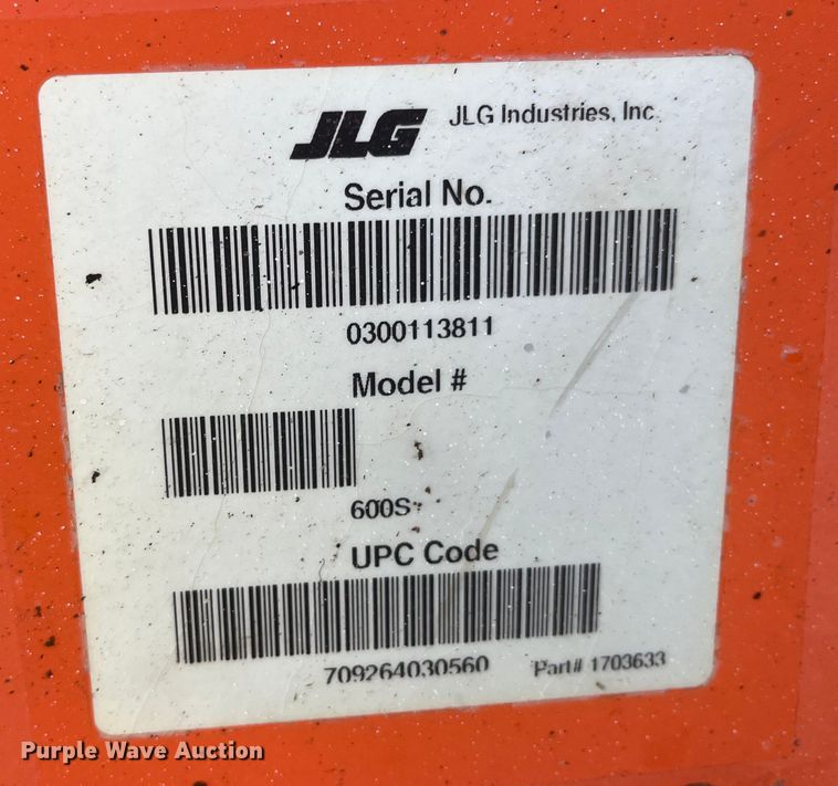 image for item EK8749 2007 JLG 600S boom lift
