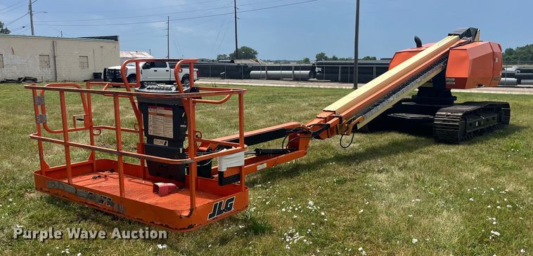 image for item EK8750 2002 JLG 660SJC boom lift